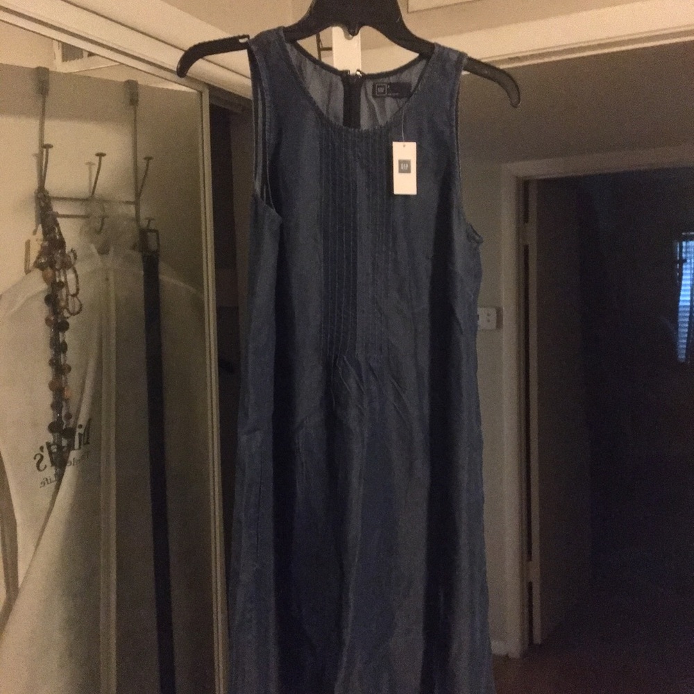 Gap S NWT chambray looking dress - Picture 2 of 7